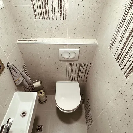 With A Parking Space - 23263 Apartment