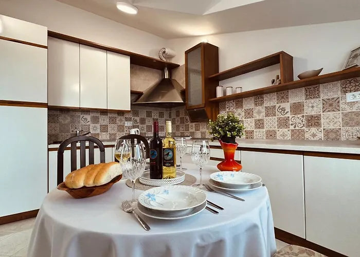 With A Parking Space - 23263 *