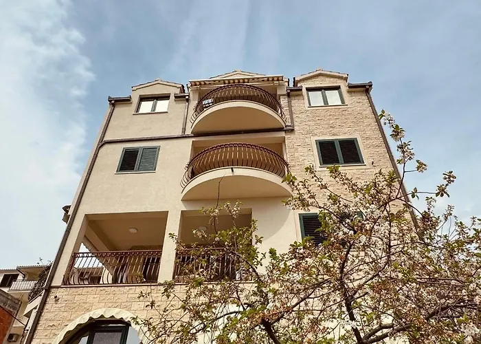 With A Parking Space - 23263 Appartamento Spalato